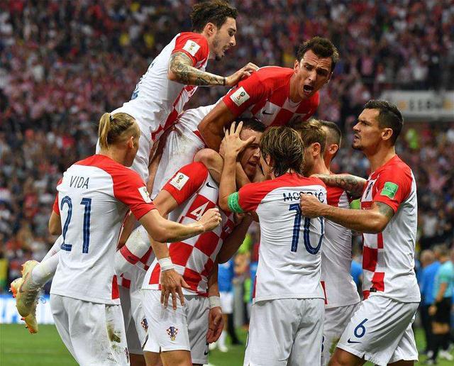 北京队鏖战山东队,福克斯扛起全队 北京队鏖战山东队,福克斯扛起全队